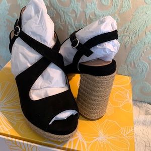 Yellowbox Amarie black heeled sandal.